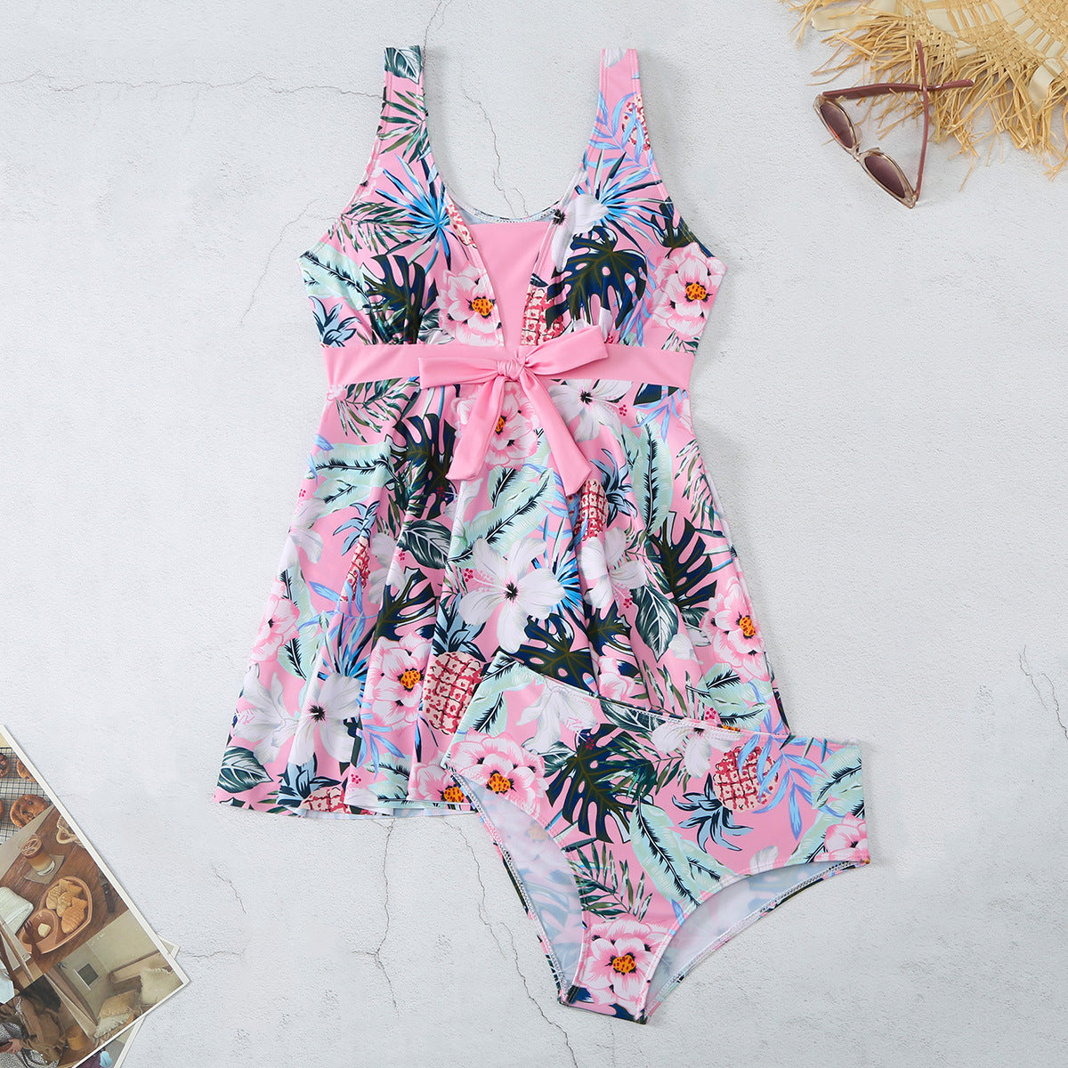 Robe de plage, robe de bain  imprimée avec culotte assortie